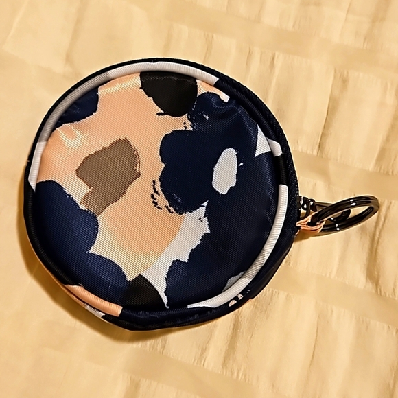 Lug Key Chain Pouch 3.5" - Picture 2 of 4